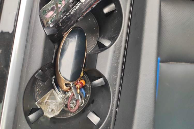 Used Bestune B70 2022 Third Generation 1.5T Automatic Enjoyment Version Vehicle Key