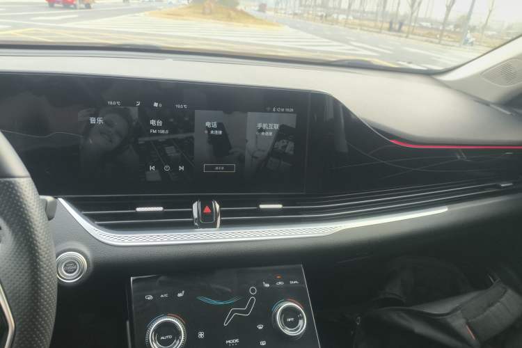 Used Bestune B70 2023 Third Generation 1.5T Automatic Enjoyment Version 70th Anniversary Edition Audio And AC Panel