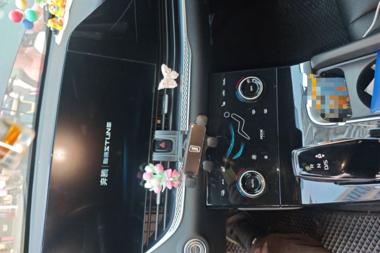 Used Bestune B70 2023 Third Generation 1.5T Automatic Enjoyment Version Audio And AC Panel