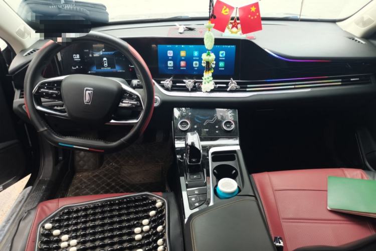 Used Bestune B70 2023 Third Generation 1.5T Automatic Enjoyment Version Center Console