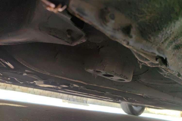 Used Bestune B70 2023 Third Generation 1.5T Automatic Enjoyment Version Chassis Front Left