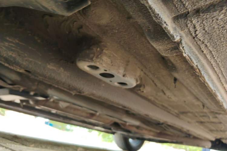 Used Bestune B70 2023 Third Generation 1.5T Automatic Enjoyment Version Chassis Front Left