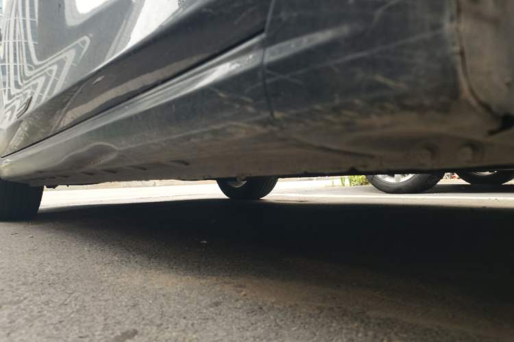 Used Bestune B70 2023 Third Generation 1.5T Automatic Enjoyment Version Chassis Front Right