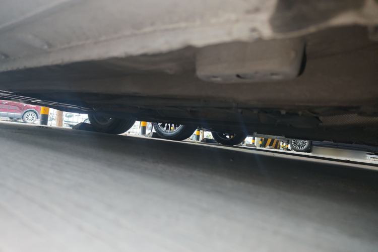 Used Bestune B70 2023 Third Generation 1.5T Automatic Enjoyment Version Chassis Front Right