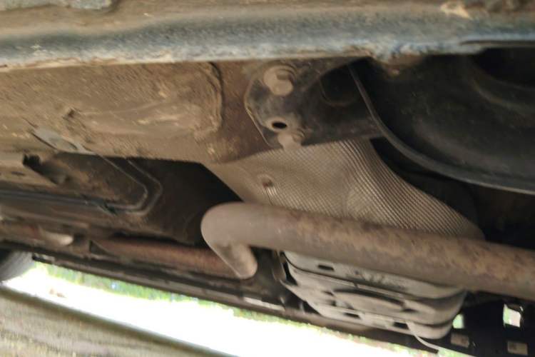 Used Bestune B70 2023 Third Generation 1.5T Automatic Enjoyment Version Chassis Rear Left