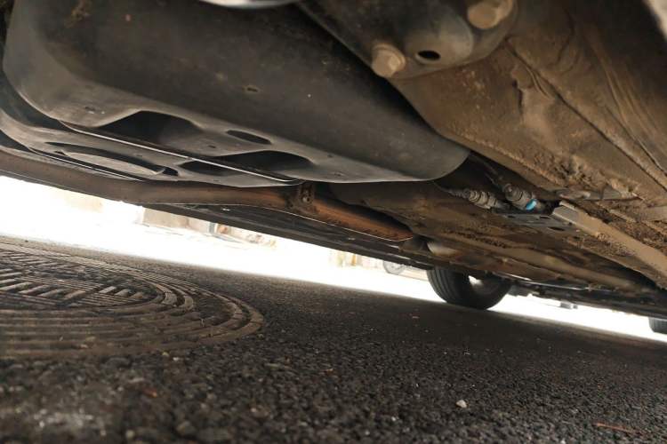 Used Bestune B70 2023 Third Generation 1.5T Automatic Enjoyment Version Chassis Rear Right