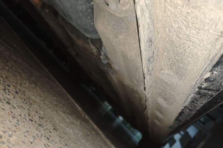 Used Bestune B70 2023 Third Generation 1.5T Automatic Enjoyment Version Chassis Rear Right