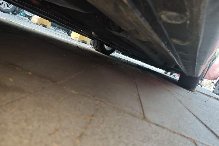Used Bestune B70 2023 Third Generation 1.5T Automatic Enjoyment Version Chassis Rear Right