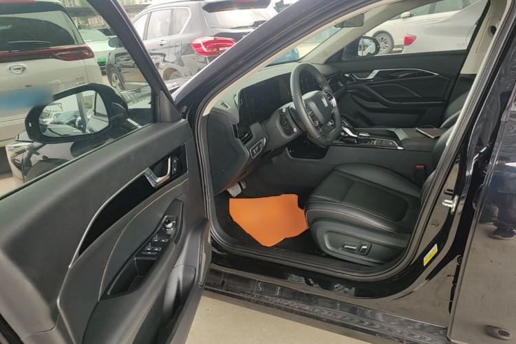Used Bestune B70 2023 Third Generation 1.5T Automatic Enjoyment Version Driver Seat