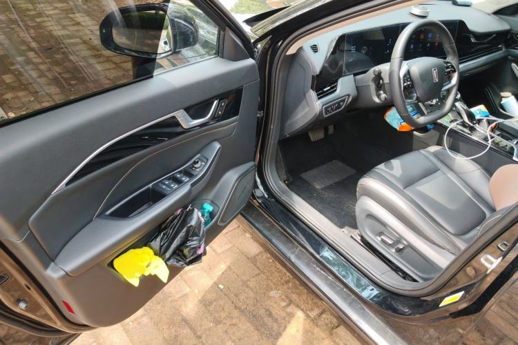 Used Bestune B70 2023 Third Generation 1.5T Automatic Enjoyment Version Driver Seat
