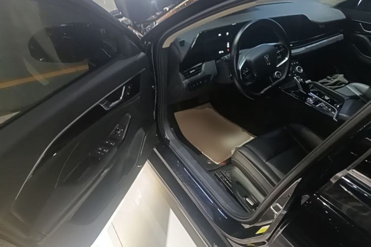 Used Bestune B70 2023 Third Generation 1.5T Automatic Enjoyment Version 70th Anniversary Edition Driver Seat