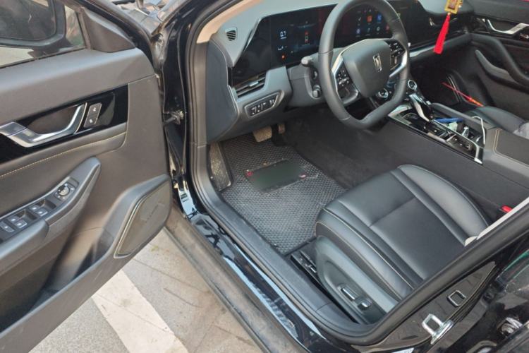 Used Bestune B70 2023 Third Generation 1.5T Automatic Enjoyment Version Driver Seat