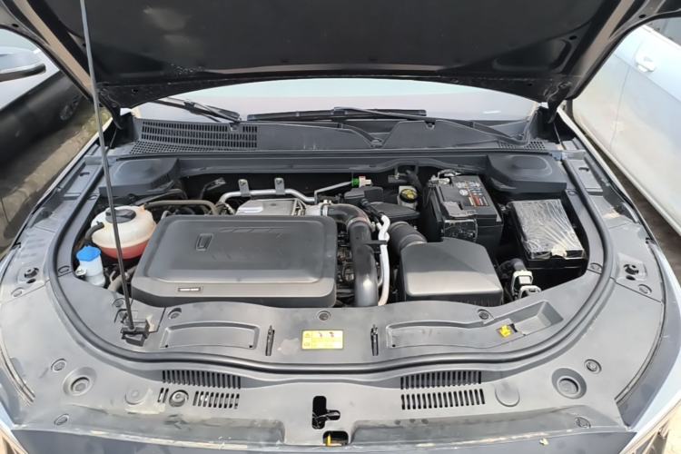 Used Bestune B70 2023 3rd Generation 1.5T Automatic Enjoyment Version 70th Anniversary Edition Engine Bay