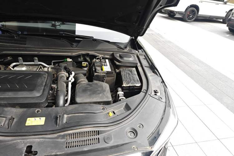 Used Bestune B70 2023 Third Generation 1.5T Automatic Enjoyment Version Engine Bay Left