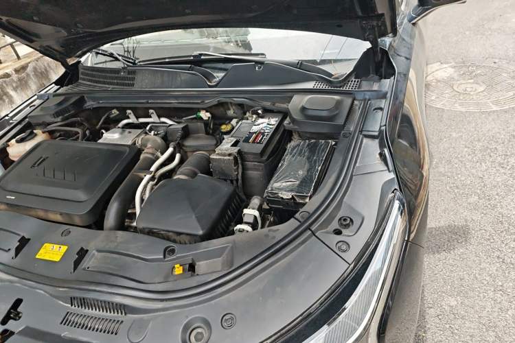 Used Bestune B70 2023 Third Generation 1.5T Automatic Enjoyment Version Engine Bay Left
