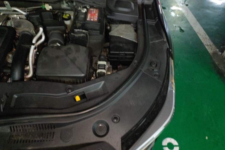 Used Bestune B70 2023 Third Generation 1.5T Automatic Enjoyment Version 70th Anniversary Edition Engine Bay Left