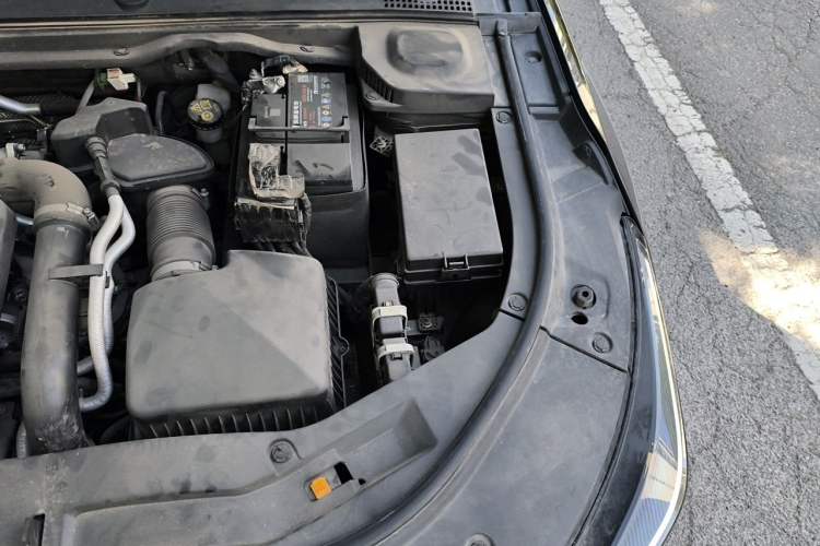 Used Bestune B70 2023 Third Generation 1.5T Automatic Enjoyment Version Engine Bay Left