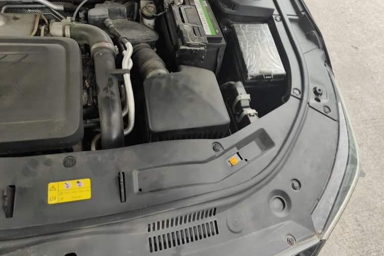 Used Bestune B70 2023 Third Generation 1.5T Automatic Enjoyment Version Engine Bay Left