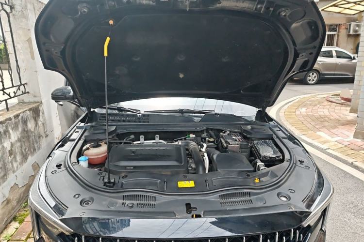 Used Bestune B70 2023 Third Generation 1.5T Automatic Enjoyment Version Engine Bay