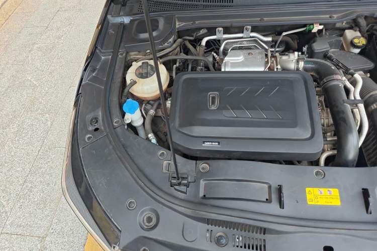 Used Bestune B70 2023 Third Generation 1.5T Automatic Enjoyment Version Engine Bay Right