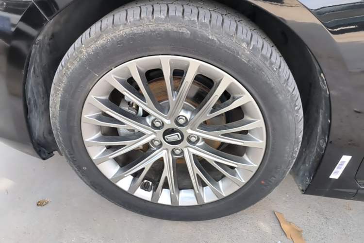 Used Bestune B70 2023 3rd Generation 1.5T Automatic Enjoyment Version 70th Anniversary Edition Exterior 3