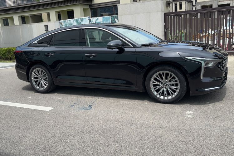 Used Bestune B70 2023 Third Generation 1.5T Automatic Enjoyment Version Exterior 3