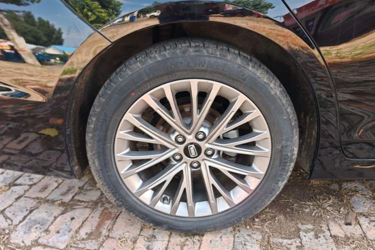 Used Bestune B70 2023 Third Generation 1.5T Automatic Enjoyment Version Exterior 5