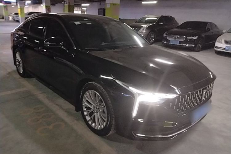 Used Bestune B70 2023 Third Generation 1.5T Automatic Enjoyment Version Front Right 45 Deg