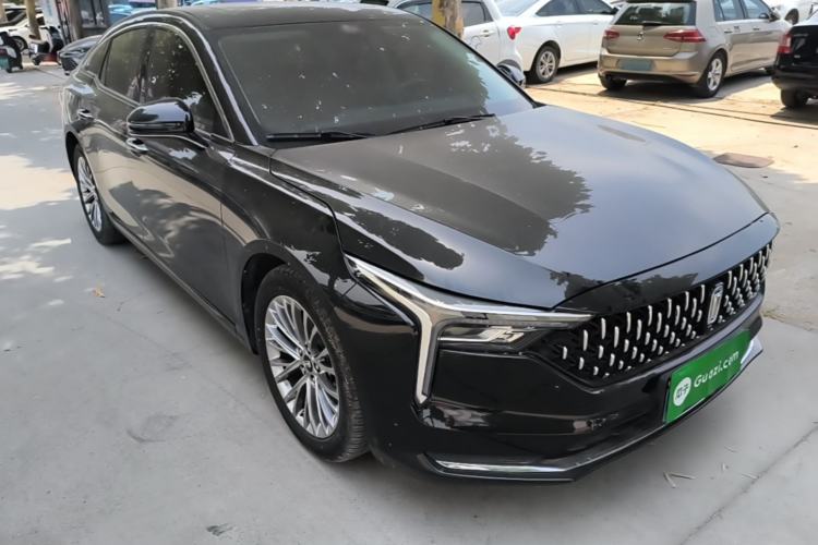 Used Bestune B70 2023 3rd Generation 1.5T Automatic Enjoyment Version 70th Anniversary Edition Front Right 45 Deg