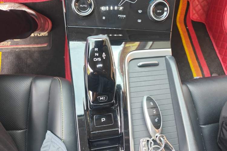 Used Bestune B70 2023 Third Generation 1.5T Automatic Enjoyment Version Gear Lever