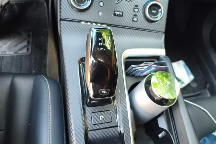 Used Bestune B70 2023 Third Generation 1.5T Automatic Enjoyment Version Gear Lever