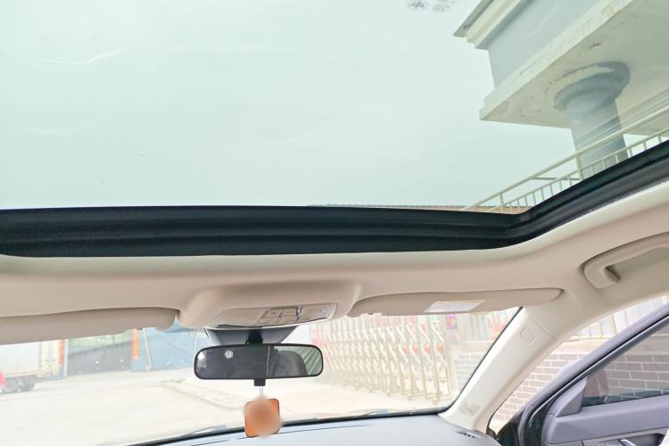 Used Bestune B70 2023 Third Generation 1.5T Automatic Enjoyment Version Headliner
