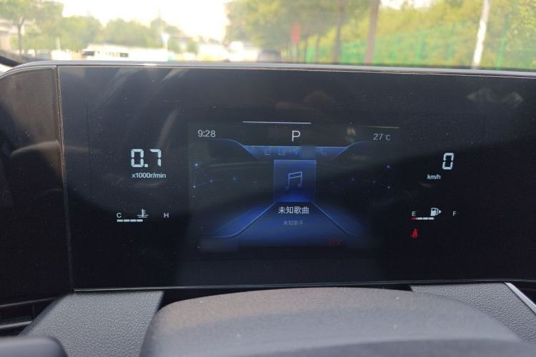 Used Bestune B70 2023 Third Generation 1.5T Automatic Enjoyment Version Instrument Cluster