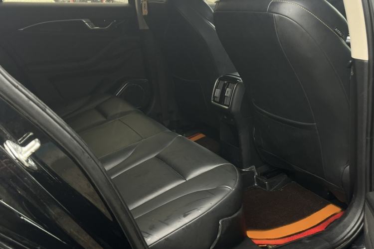 Used Bestune B70 2023 Third Generation 1.5T Automatic Enjoyment Version Interior 3