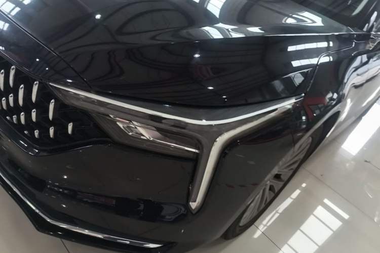 Used Bestune B70 2023 Third Generation 1.5T Automatic Enjoyment Version Left Front Headlight