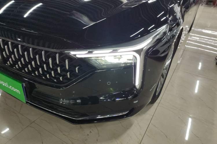 Used Bestune B70 2023 Third Generation 1.5T Automatic Enjoyment Version Left Front Headlight