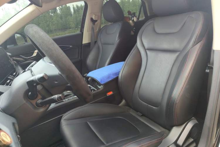 Used Bestune B70 2023 3rd Generation 1.5T Automatic Enjoyment Version 70th Anniversary Edition Left Front Seat