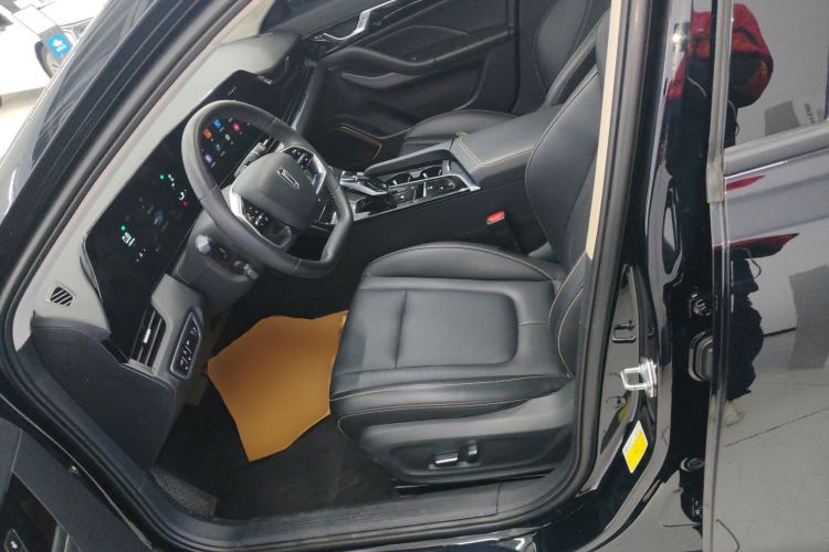 Used Bestune B70 2023 Third Generation 1.5T Automatic Enjoyment Version Left Front Seat