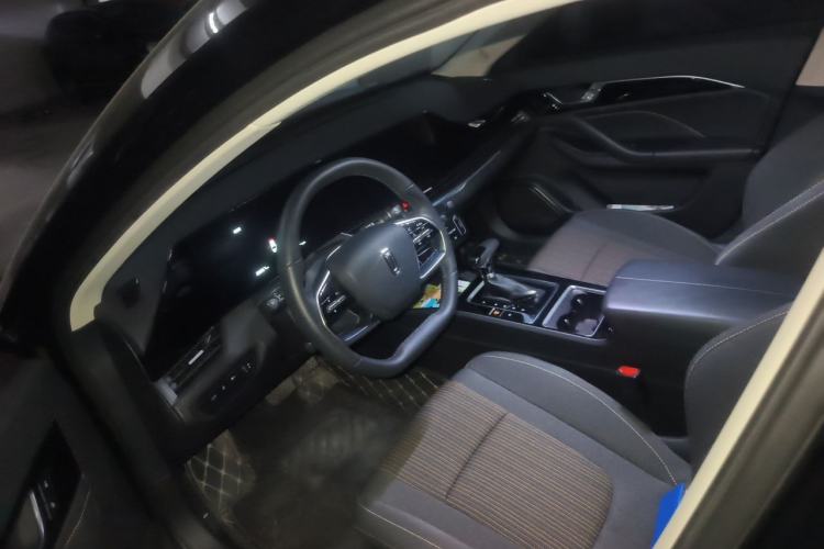 Used Bestune B70 2023 3rd Generation 1.5T Automatic Enjoyment Version 70th Anniversary Edition Left Front Seat