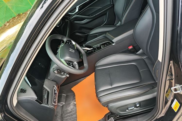 Used Bestune B70 2023 Third Generation 1.5T Automatic Enjoyment Version 70th Anniversary Edition Left Front Seat