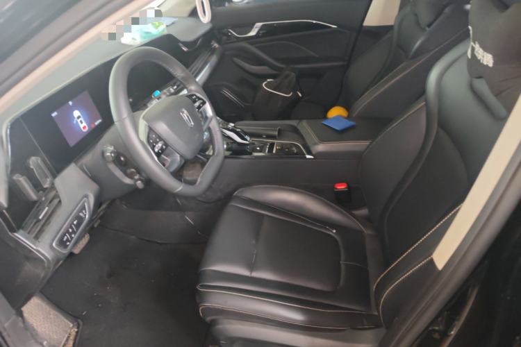 Used Bestune B70 2023 Third Generation 1.5T Automatic Enjoyment Version Left Front Seat