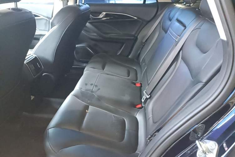 Used Bestune B70 2023 Third Generation 1.5T Automatic Enjoyment Version Left Rear Seat