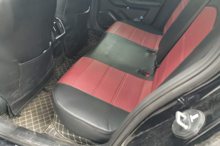 Used Bestune B70 2023 Third Generation 1.5T Automatic Enjoyment Version Left Rear Seat