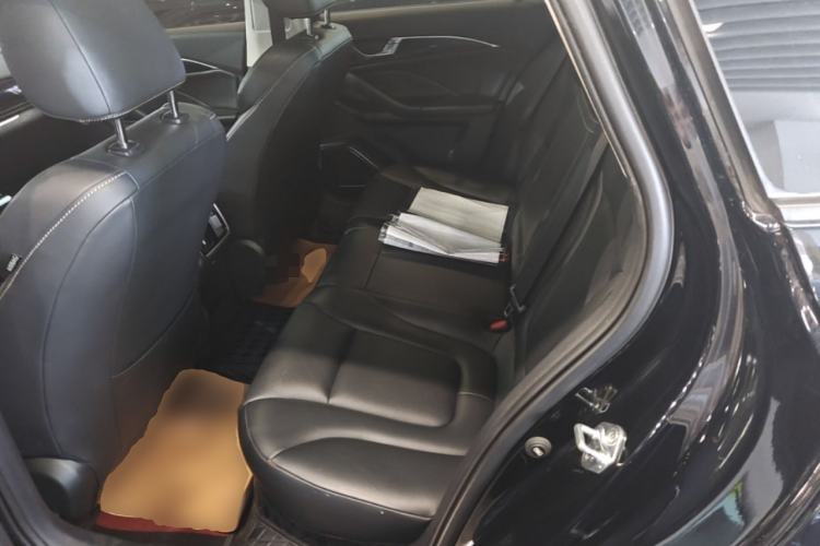Used Bestune B70 2023 Third Generation 1.5T Automatic Enjoyment Version Left Rear Seat
