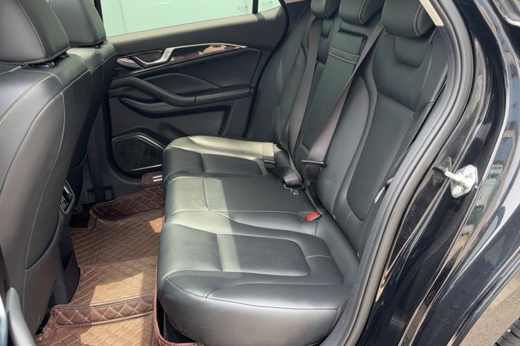 Used Bestune B70 2023 Third Generation 1.5T Automatic Enjoyment Version Left Rear Seat