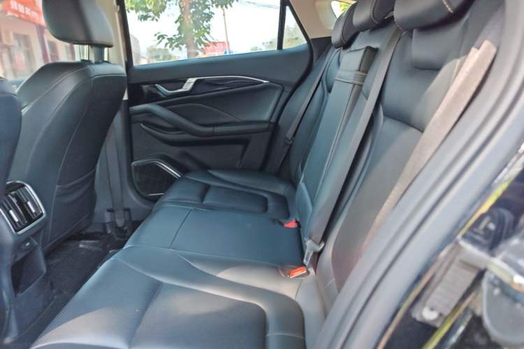 Used Bestune B70 2023 Third Generation 1.5T Automatic Enjoyment Version Left Rear Seat