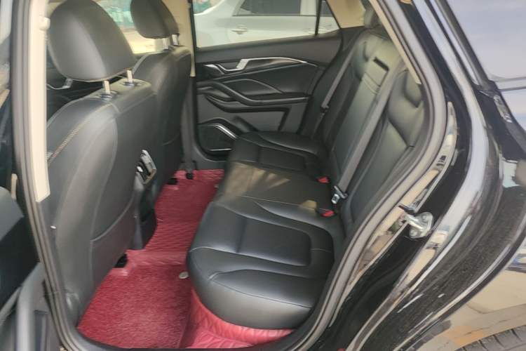Used Bestune B70 2023 Third Generation 1.5T Automatic Enjoyment Version Left Rear Seat