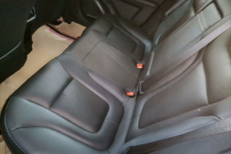 Used Bestune B70 2023 Third Generation 1.5T Automatic Enjoyment Version Left Rear Seat