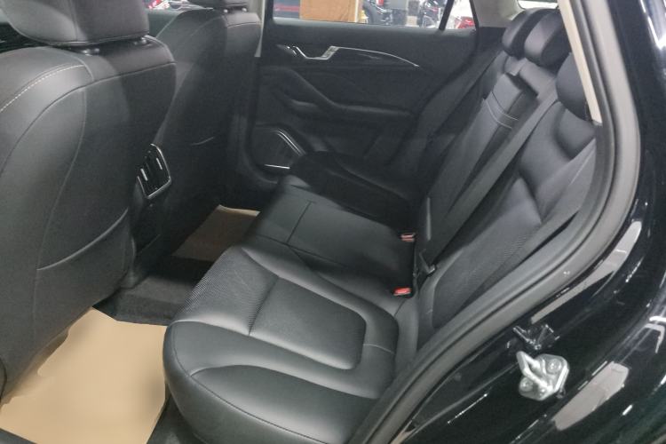 Used Bestune B70 2023 Third Generation 1.5T Automatic Enjoyment Version Left Rear Seat
