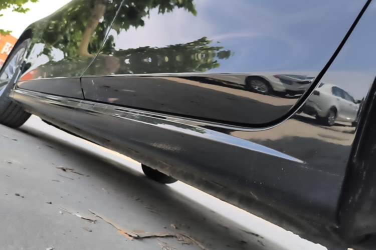 Used Bestune B70 2023 3rd Generation 1.5T Automatic Enjoyment Version 70th Anniversary Edition Left Side Sill